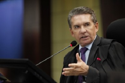 TCE-MT apura denúncia de “pedalada” fiscal na gestão Abílio