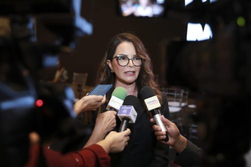 Virginia revela ameaça para desistir da candidatura