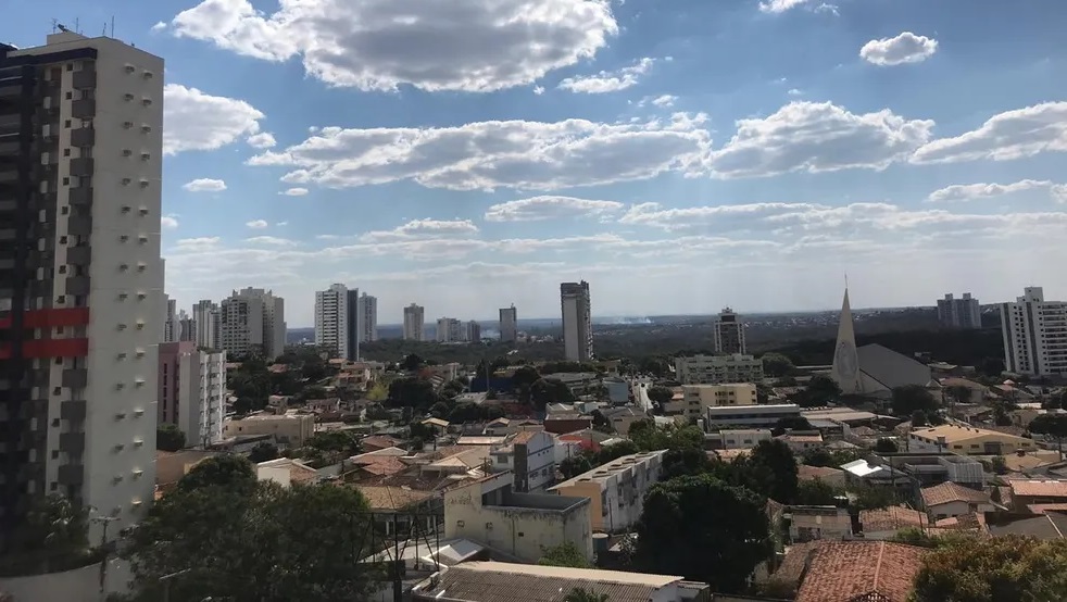 Calor de 40°C e chuva: veja a previsão do tempo para esta semana