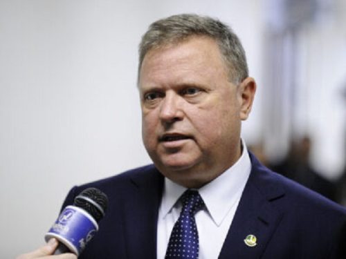 Maggi diz que governo Lula ‘vai bem dentro do possível’ e descarta campanha