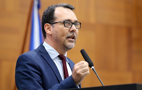 Lúdio defende fim da escala 6×1 e critica oposição ao projeto