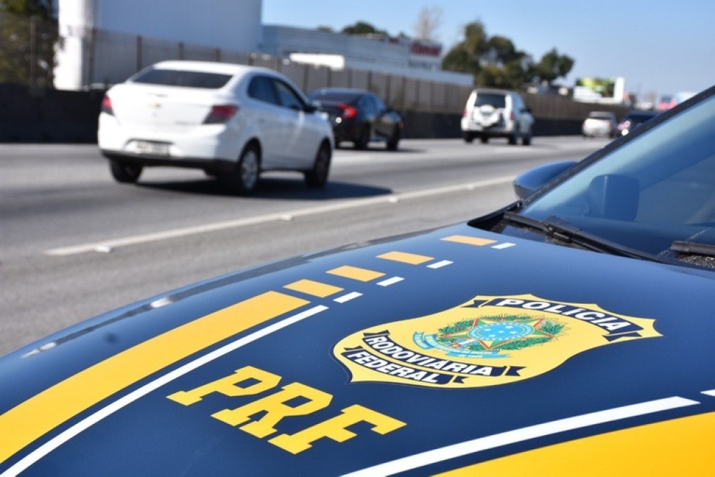 PRF registra 33 acidentes e apreende drogas no feriadão