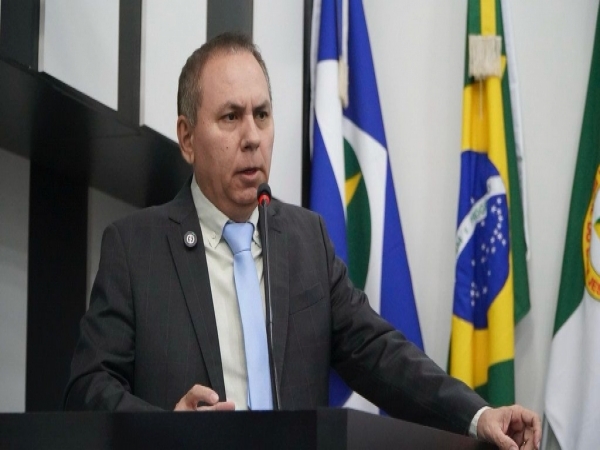 Dilemário e Abílio selam paz após polêmica: “Ele errou”