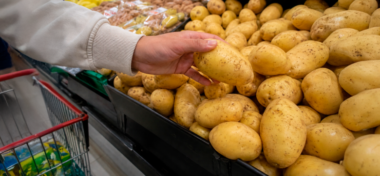 Batata segue inflando preço da cesta básica em Cuiabá