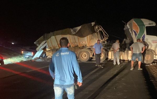 Colisão grave na BR-163 deixa quatro feridos em MT