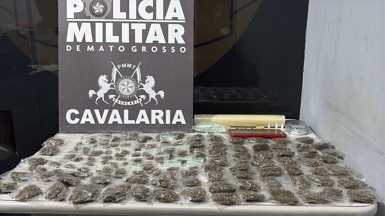 Casal é preso por tráfico de drogas com 149 porções de entorpecentes