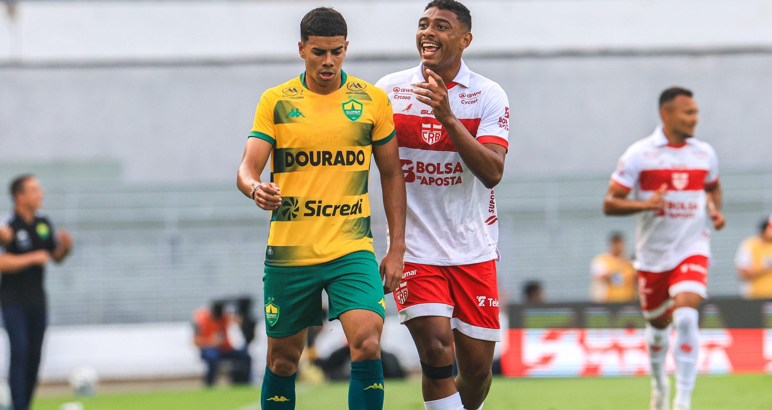 Cuiabá perde para o CRB por 3 a 0 e se complica na briga pelo acesso