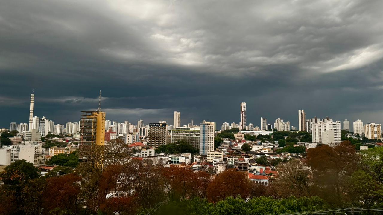 Semana começa com chuva e terá calor de até 40°C em MT
