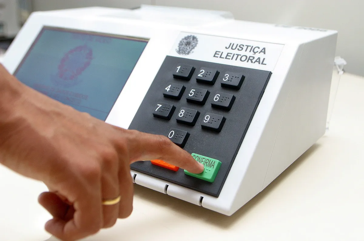 51% dizem estar decididos sobre o voto, aponta Real Time Big Data