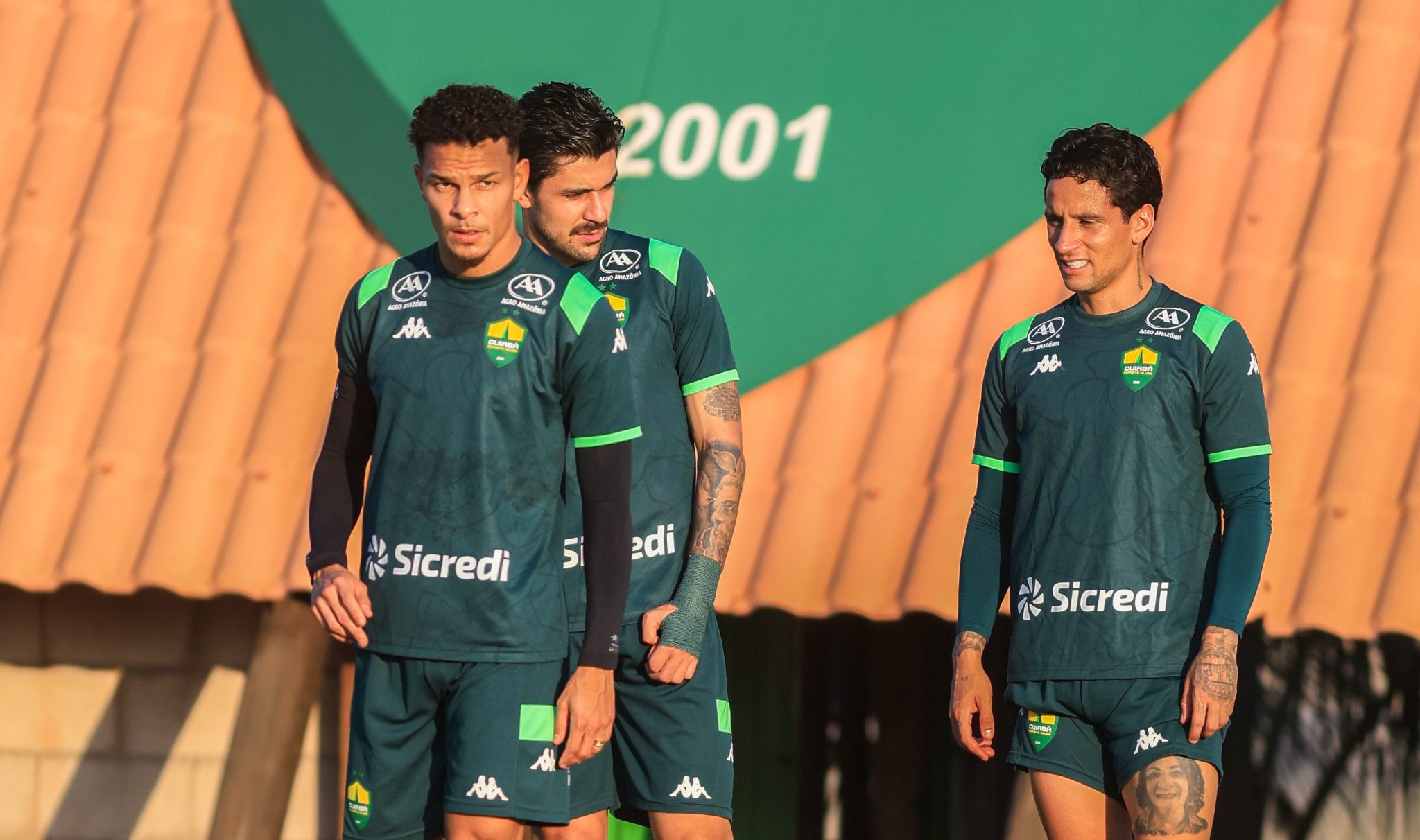 Cuiabá recebe a lanterna Ponte Preta em jogo importante na briga pelo acesso